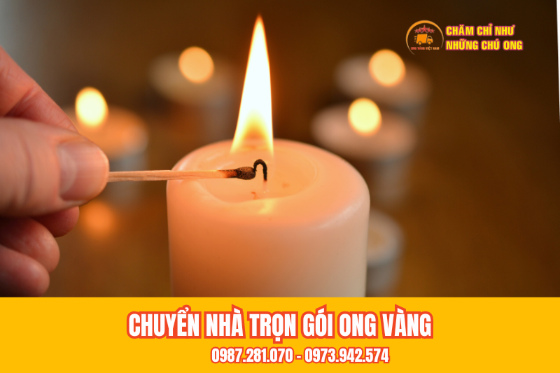 Thắp nến – Giải pháp giảm ẩm và tạo hương thơm