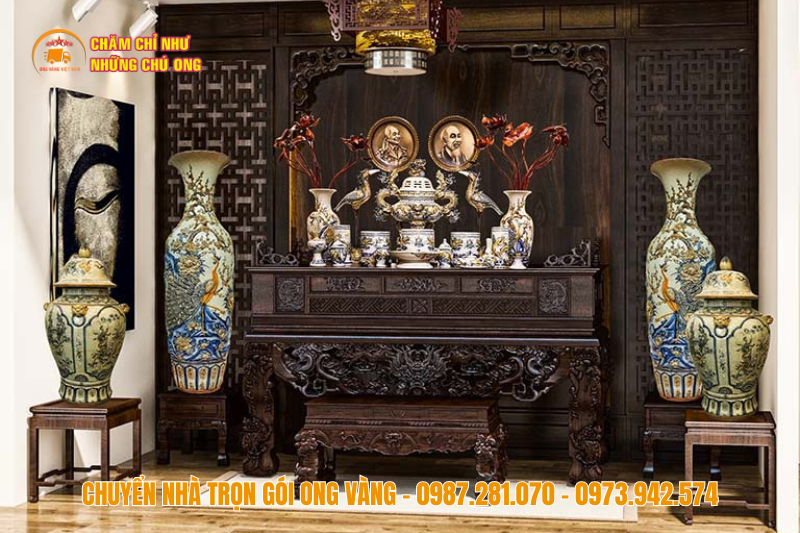 Cách bố trí bàn thờ Thần Linh và Gia Tiên